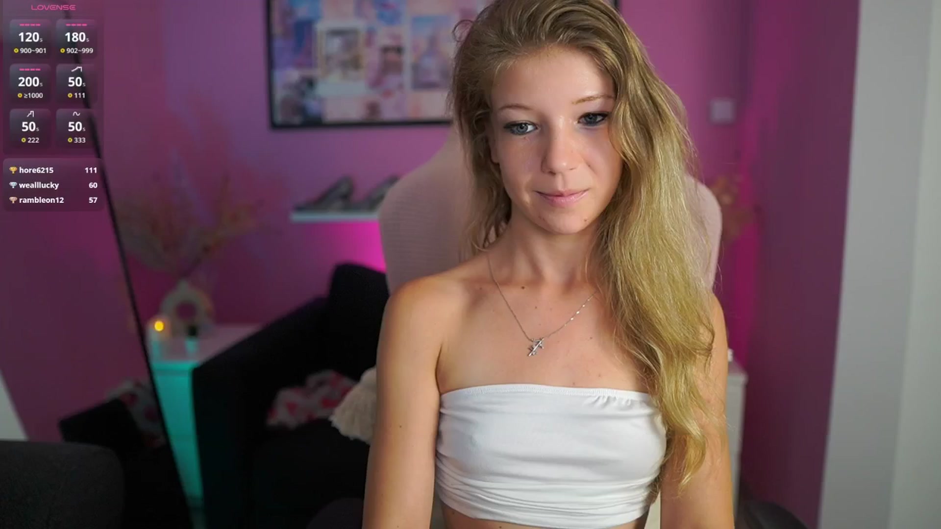 Gallery image thumbnail from Missicute's myfreecams stream on, 08/12/2025, 22:54 image 20 of 20
