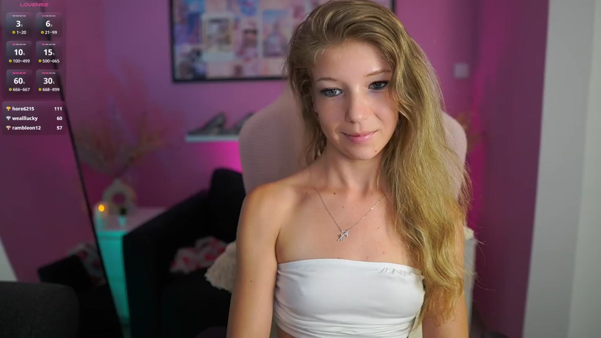 Gallery image thumbnail from Missicute's myfreecams stream on, 08/12/2025, 22:54 image 18 of 20