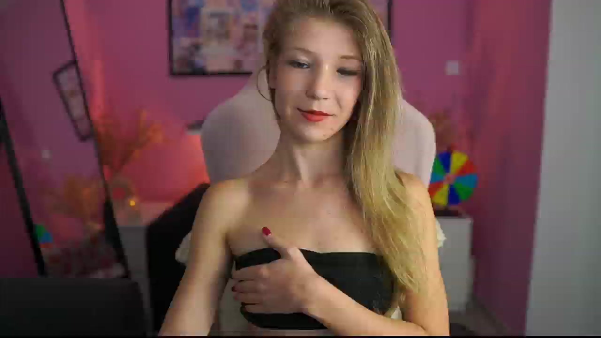 Gallery image thumbnail from Missicute's myfreecams stream on, 10/17/2025, 22:11 image 20 of 20
