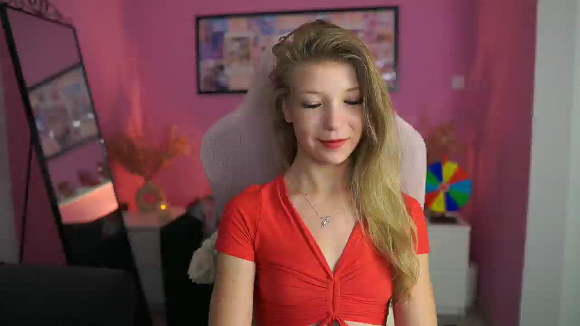 Gallery image thumbnail from Missicute's myfreecams stream on, 10/27/2025, 23:31 image 4 of 20