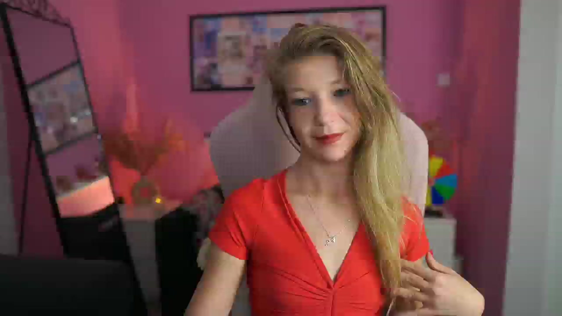 Gallery image thumbnail from Missicute's myfreecams stream on, 10/27/2025, 23:31 image 12 of 20