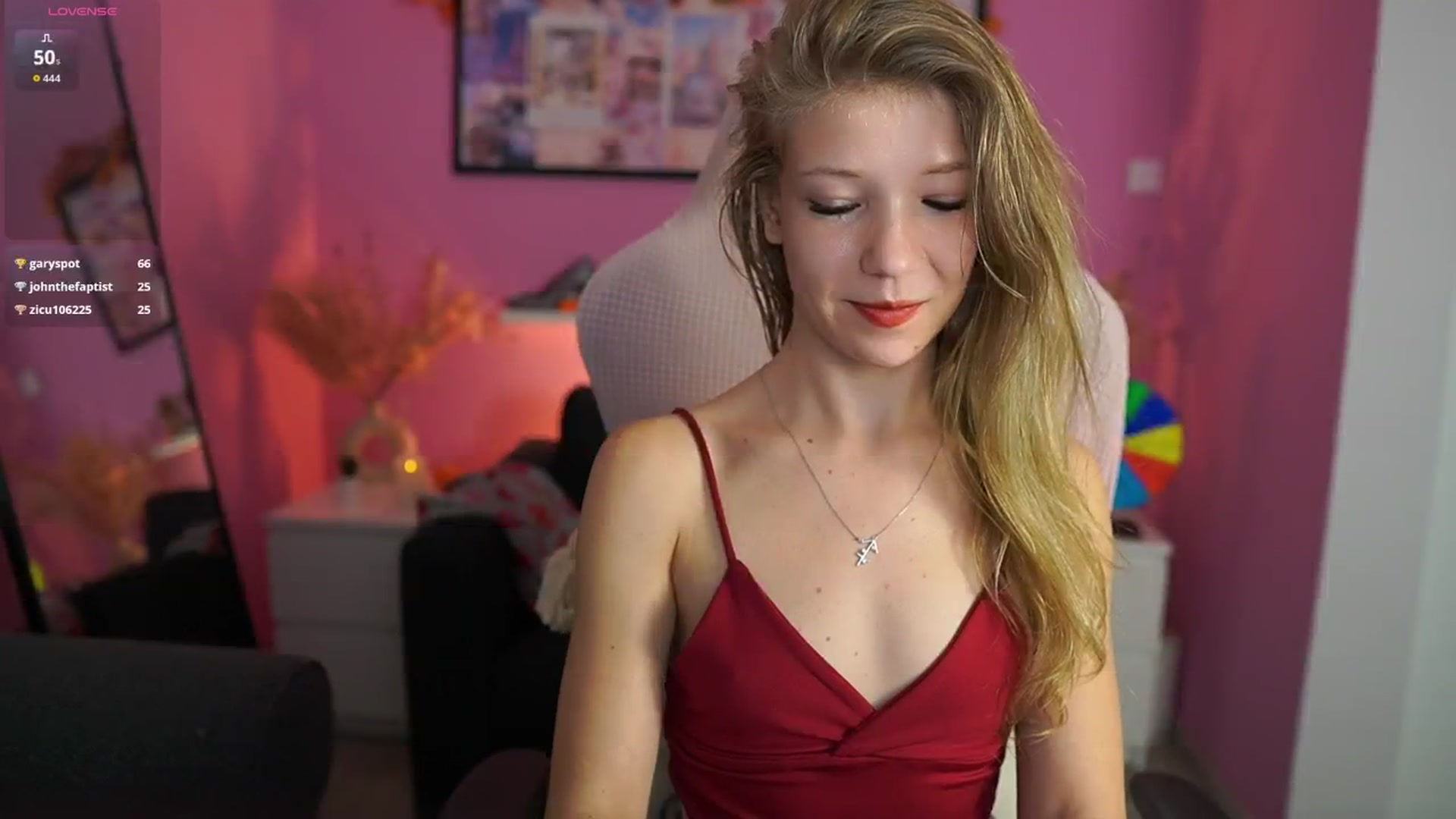 Gallery image thumbnail from Missicute's myfreecams stream on, 10/28/2025, 20:49 image 20 of 20