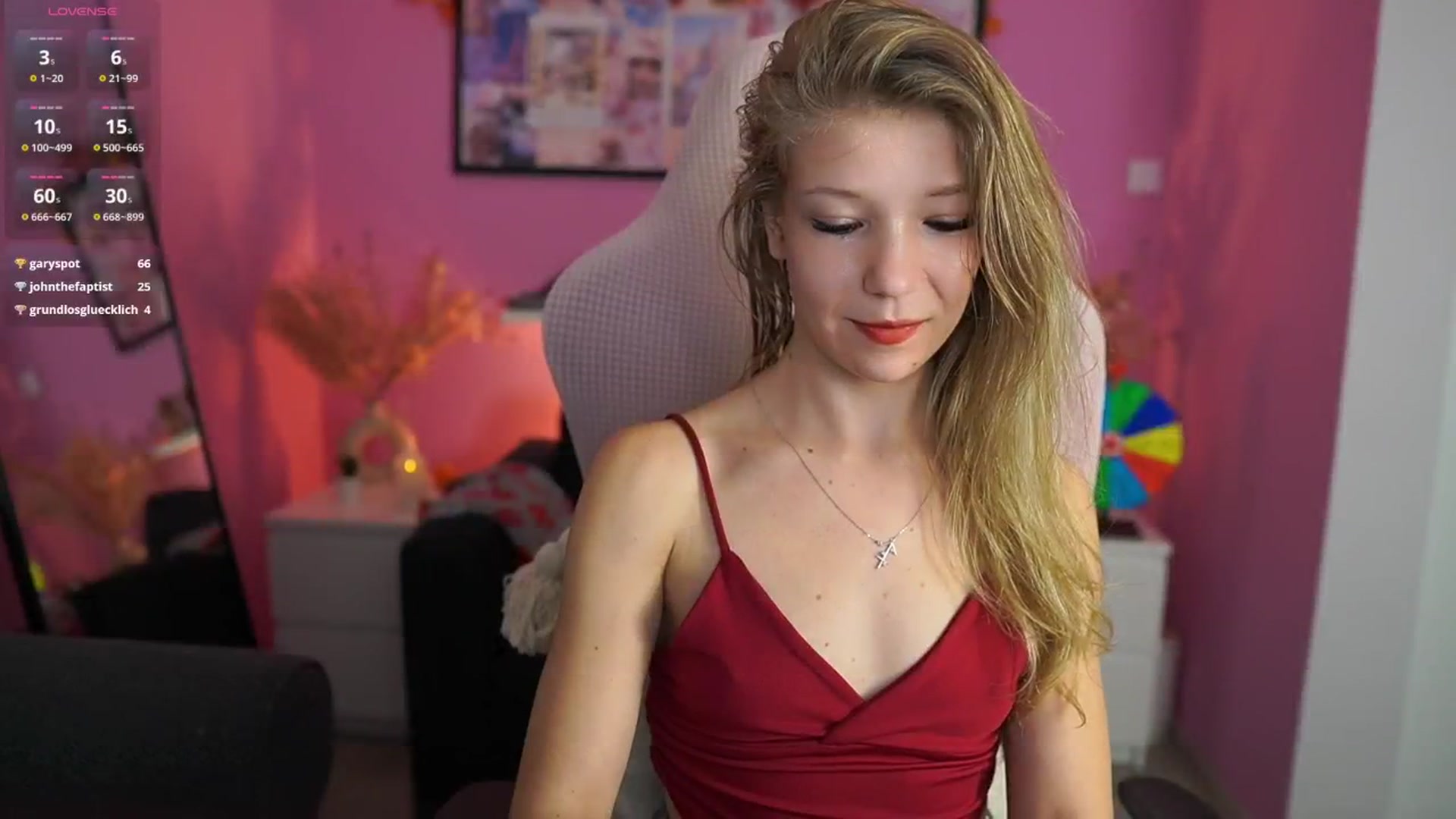 Gallery image thumbnail from Missicute's myfreecams stream on, 10/28/2025, 20:49 image 5 of 20