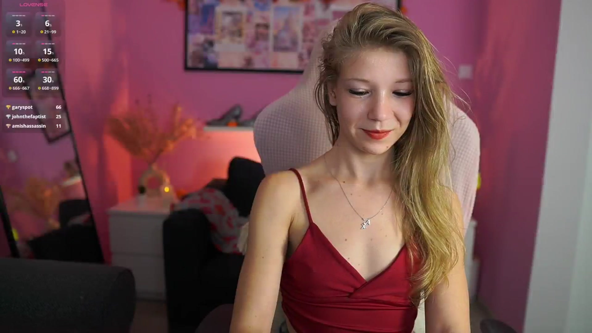 Gallery image thumbnail from Missicute's myfreecams stream on, 10/28/2025, 20:49 image 15 of 20