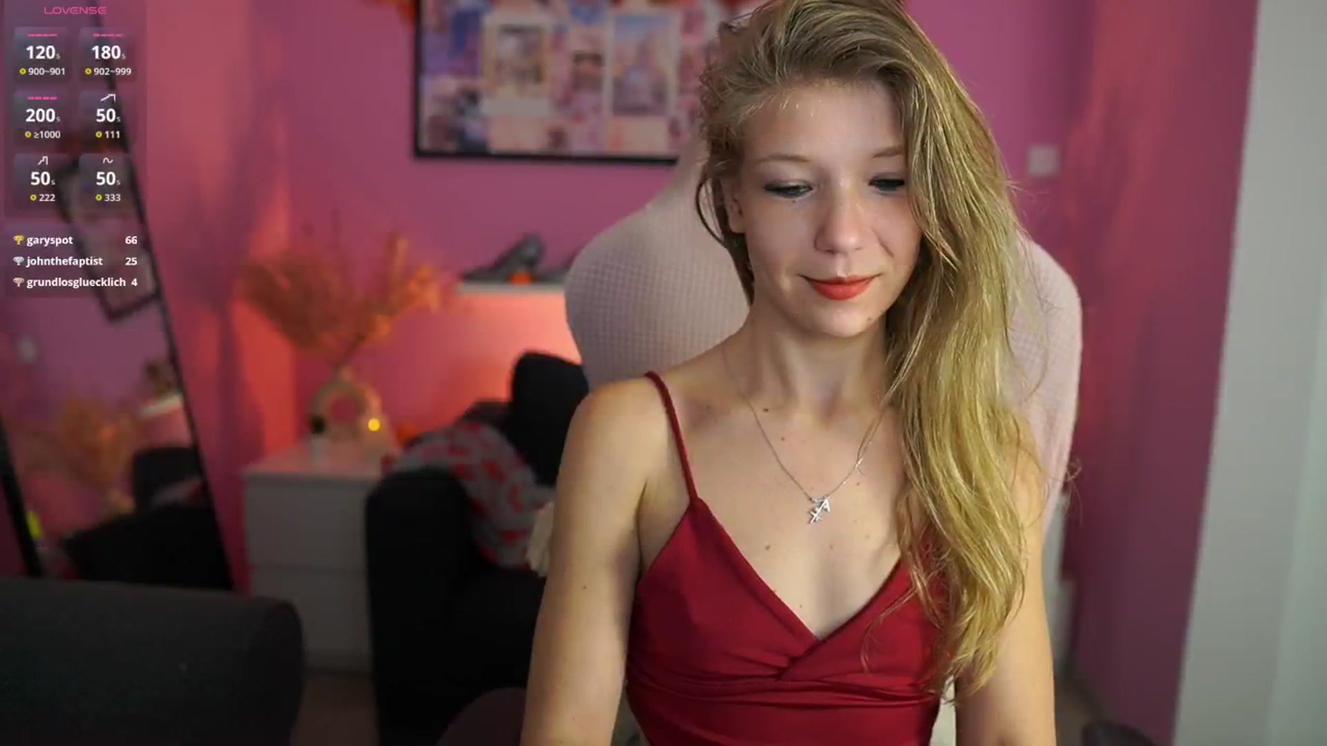 Gallery image thumbnail from Missicute's myfreecams stream on, 10/28/2025, 20:49 image 13 of 20