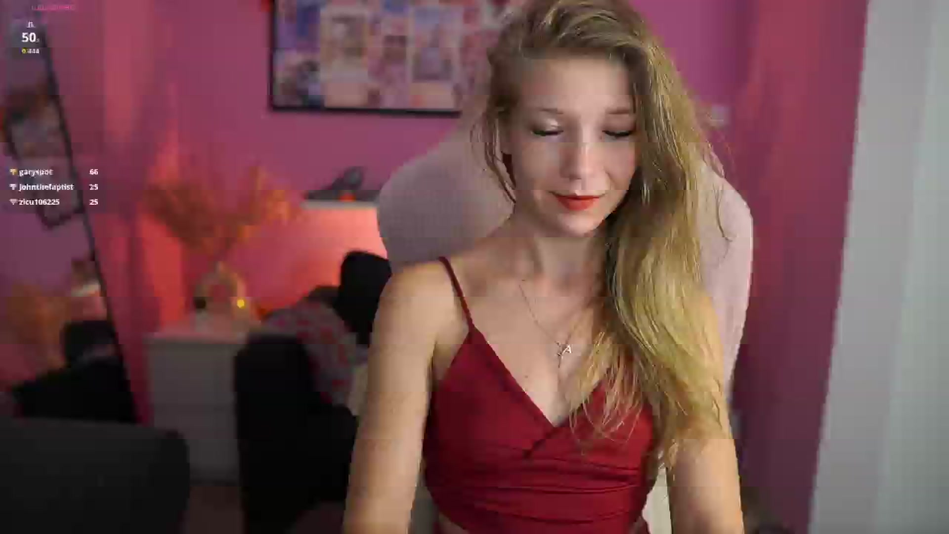 Gallery image thumbnail from Missicute's myfreecams stream on, 10/28/2025, 22:04 image 2 of 20
