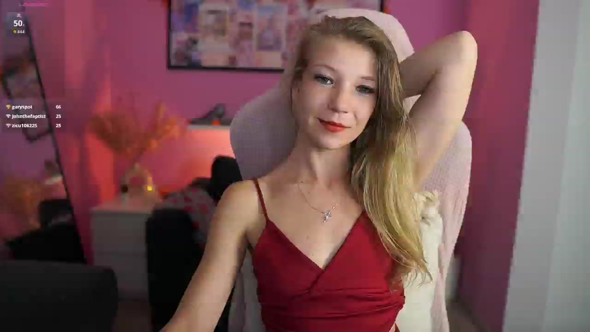Gallery image thumbnail from Missicute's myfreecams stream on, 10/28/2025, 22:04 image 7 of 20