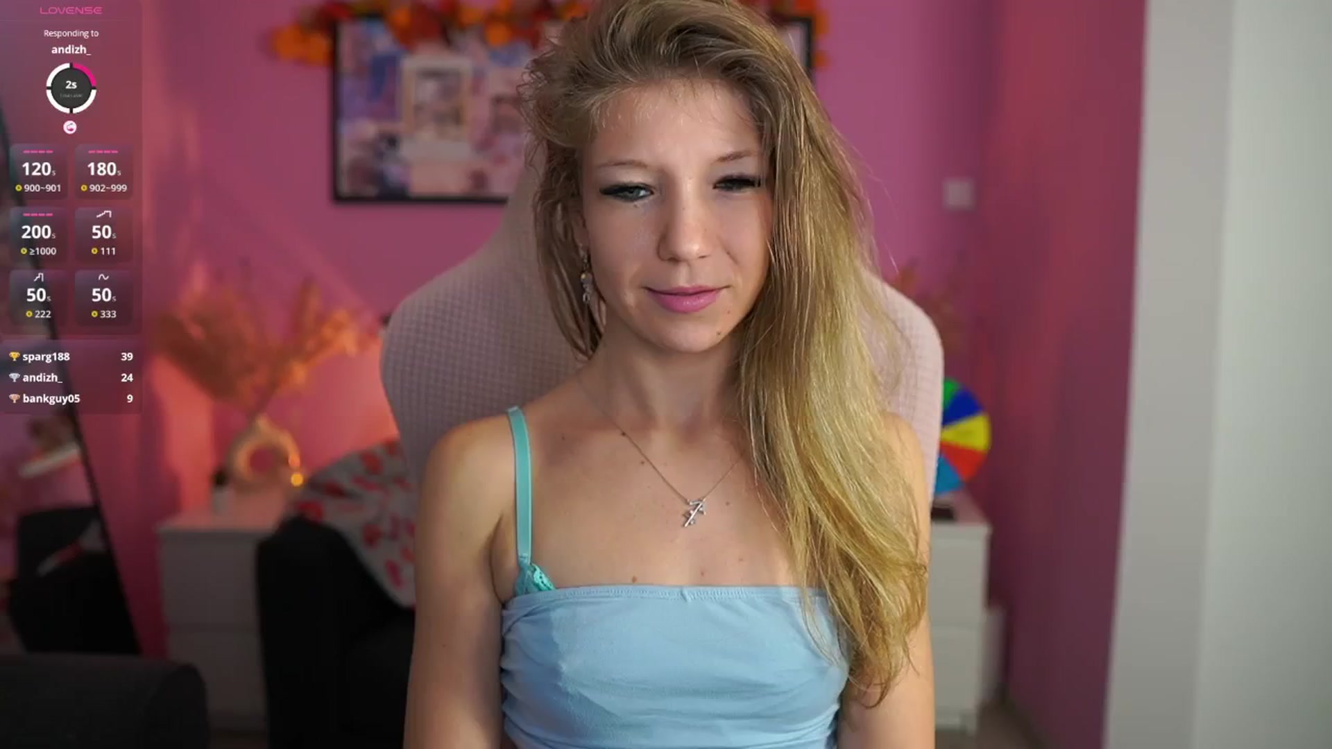 Gallery image thumbnail from Missicute's myfreecams stream on, 12/02/2025, 20:43 image 9 of 20