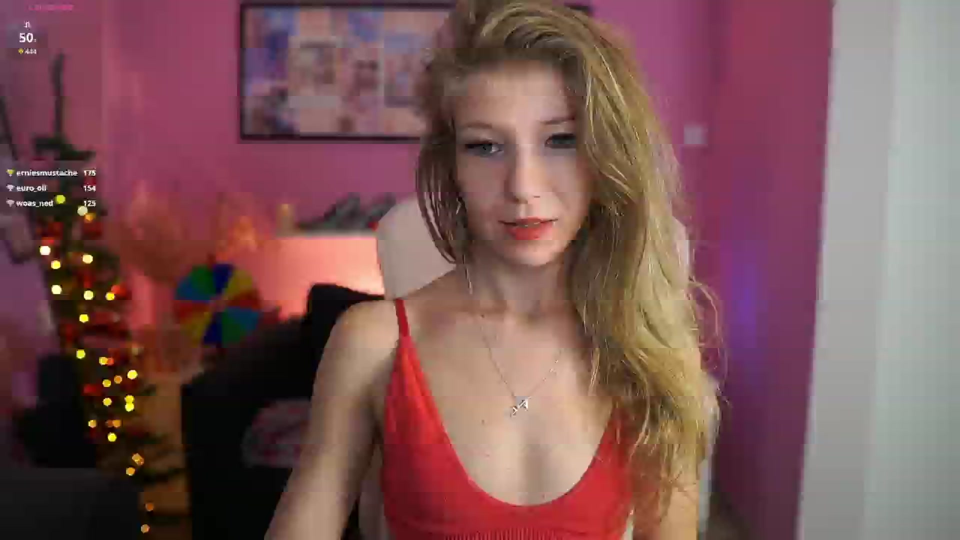 Gallery image thumbnail from Missicute's myfreecams stream on, 12/11/2025, 20:28 image 18 of 20
