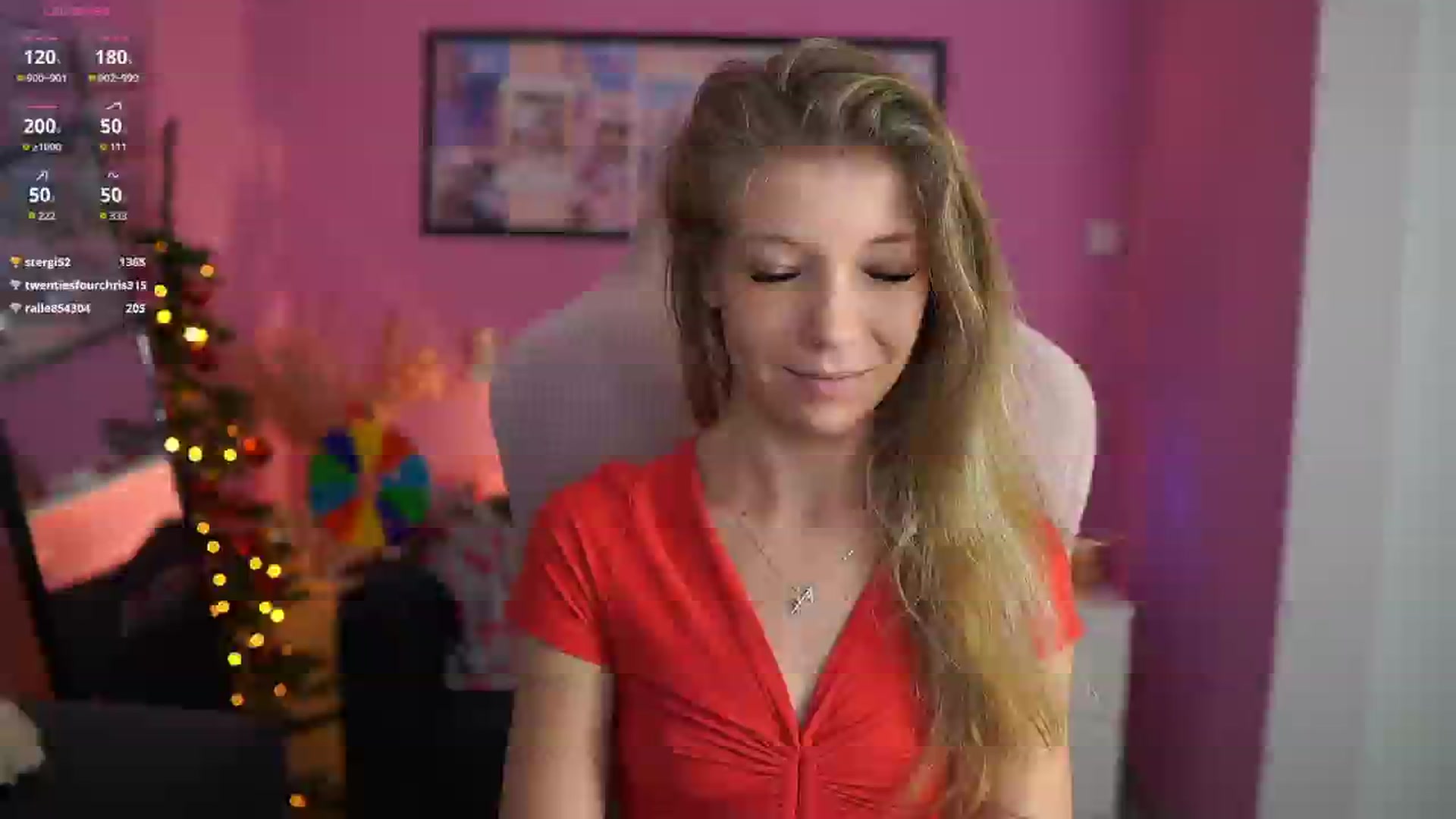 Gallery image thumbnail from Missicute's myfreecams stream on, 12/16/2025, 24:02 image 6 of 20
