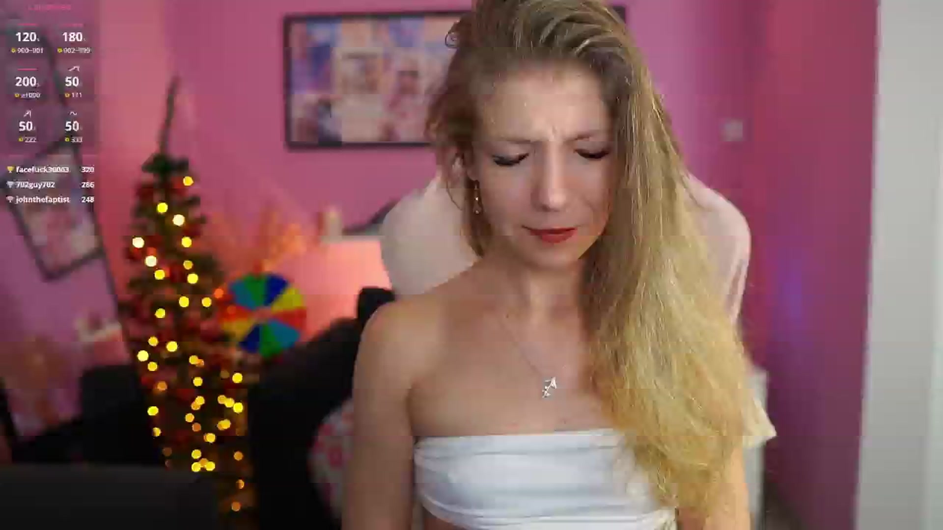 Gallery image thumbnail from Missicute's myfreecams stream on, 12/22/2025, 23:05 image 1 of 20