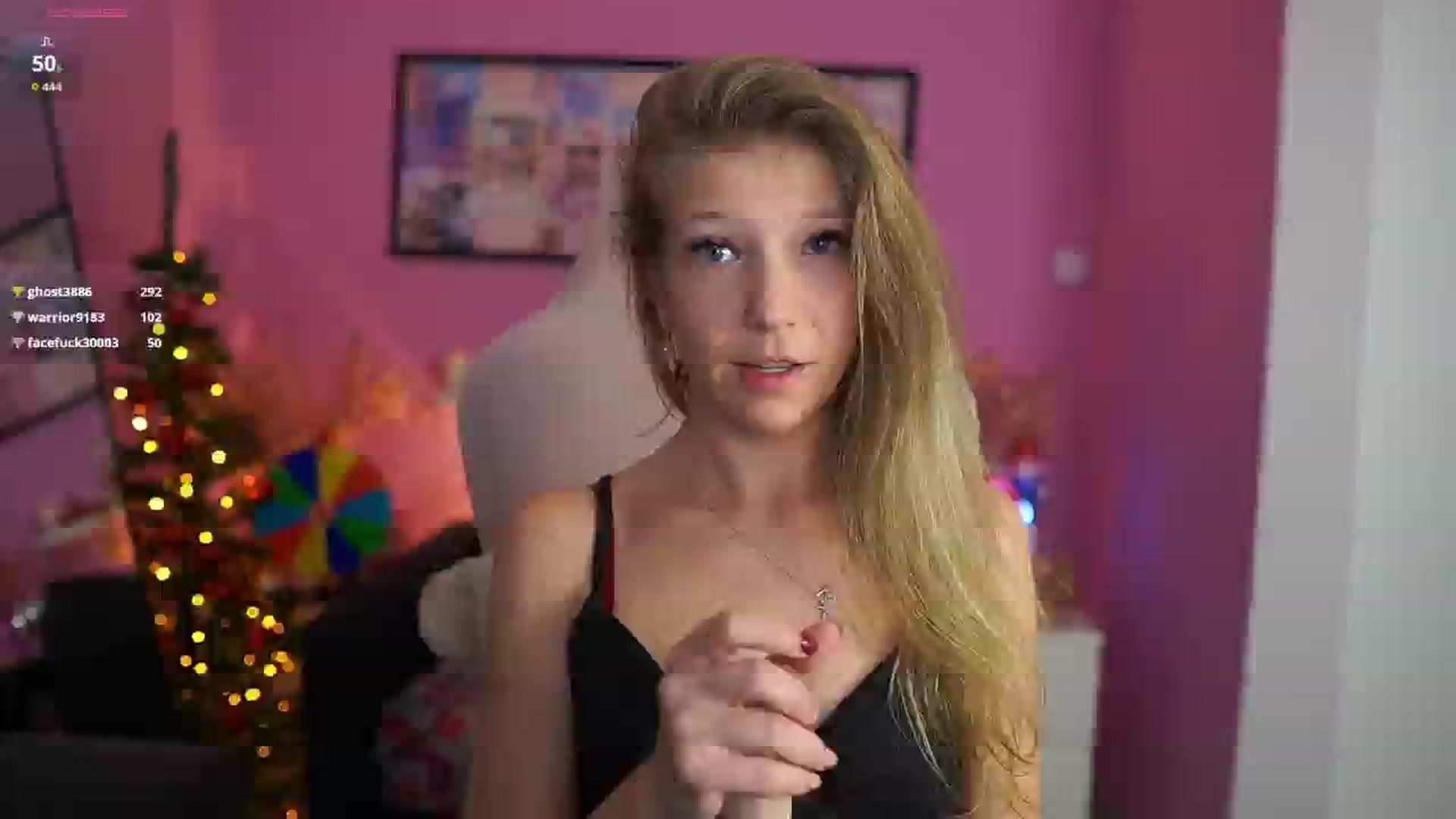 Gallery image thumbnail from Missicute's myfreecams stream on, 12/28/2025, 23:52 image 1 of 20