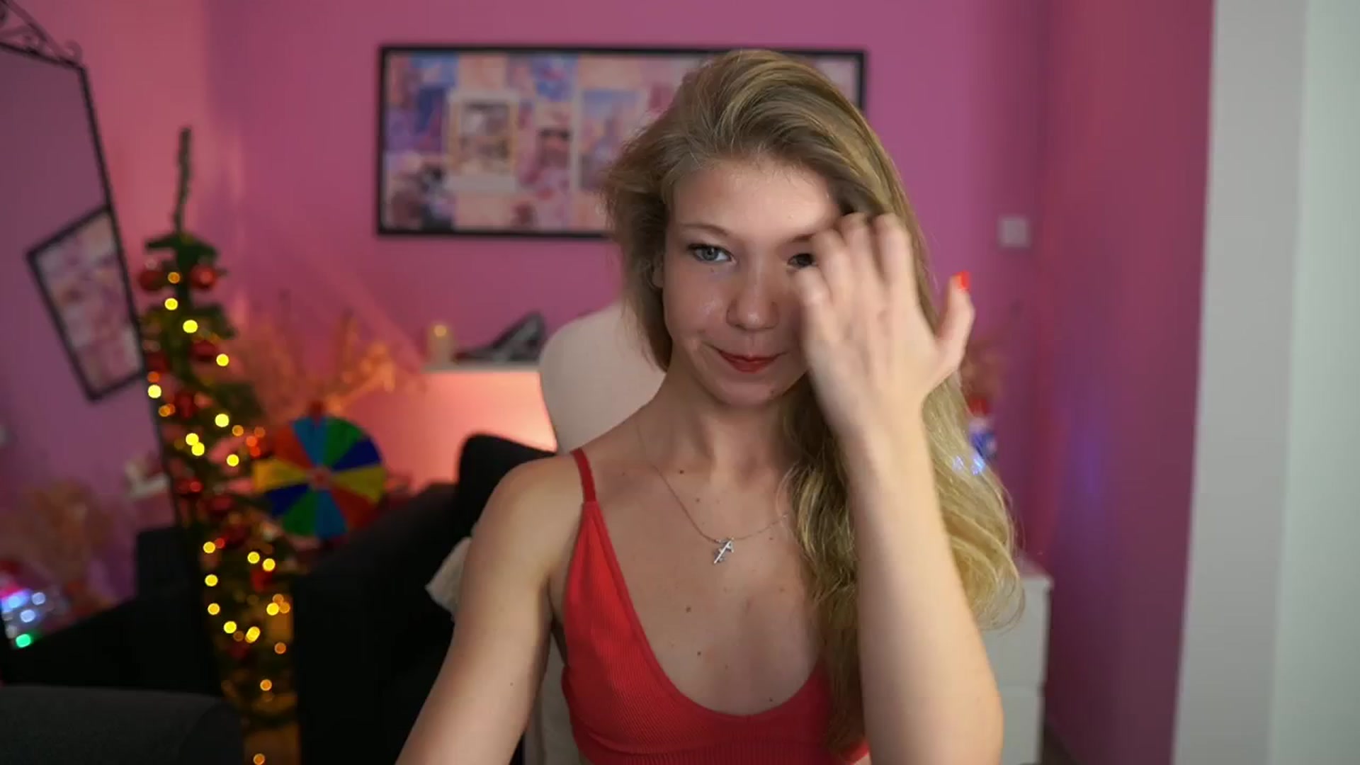 Gallery image thumbnail from Missicute's myfreecams stream on, 01/06/2026, 20:35 image 9 of 20