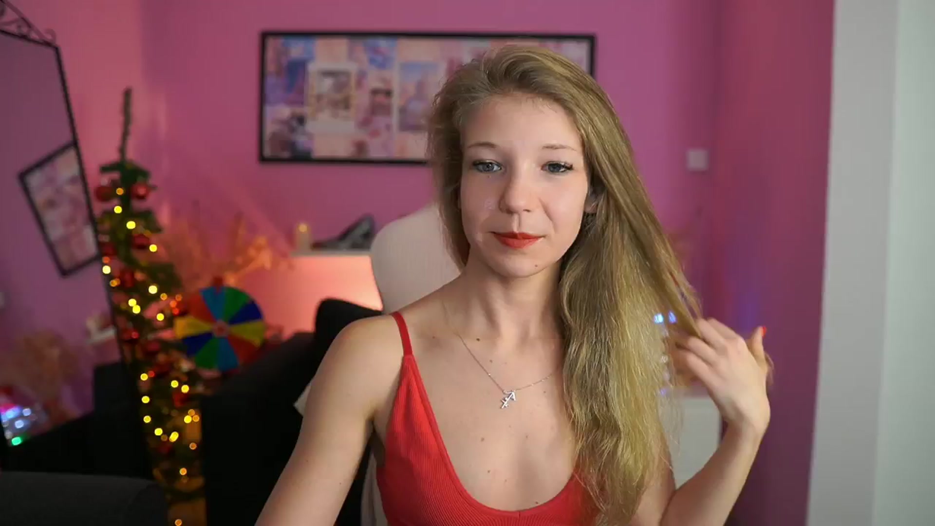 Gallery image thumbnail from Missicute's myfreecams stream on, 01/06/2026, 20:35 image 8 of 20