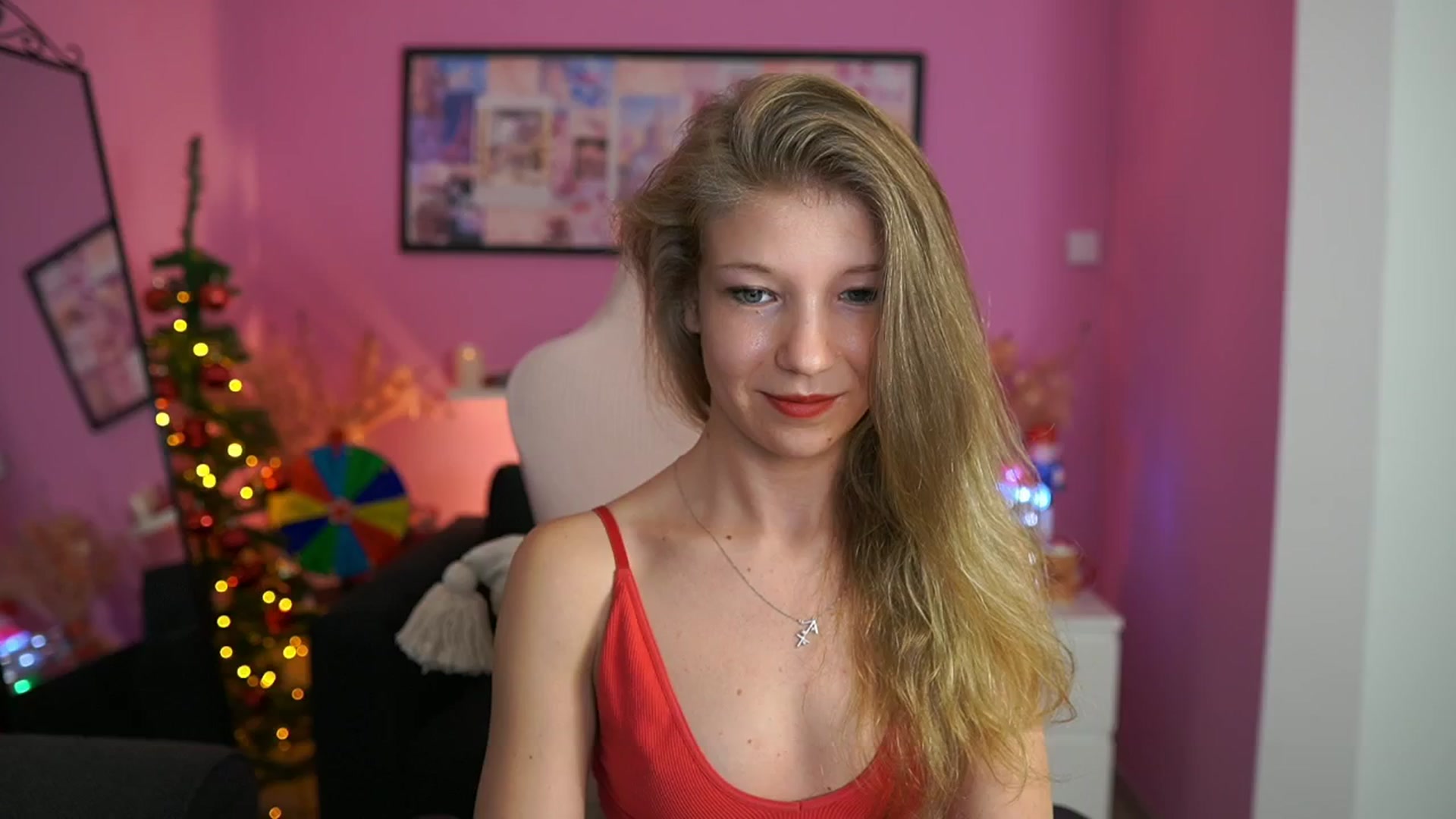 Gallery image thumbnail from Missicute's myfreecams stream on, 01/06/2026, 21:38 image 19 of 20