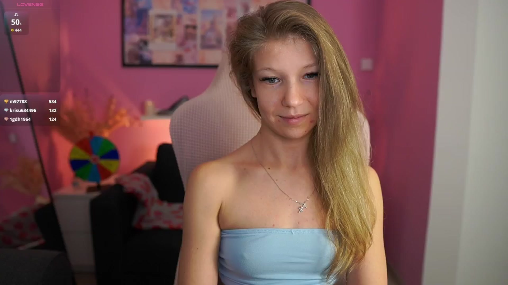 Gallery image thumbnail from Missicute's myfreecams stream on, 01/22/2026, 18:31 image 2 of 20