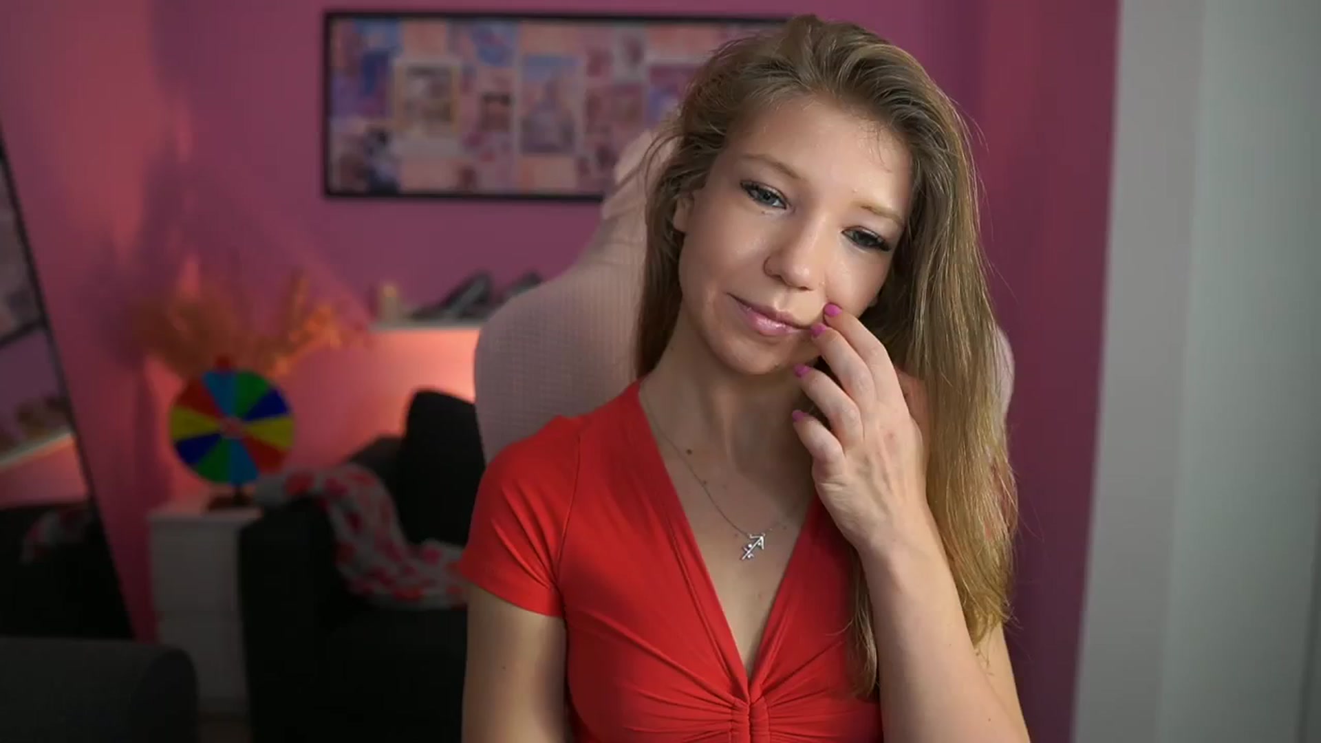 Gallery image thumbnail from Missicute's myfreecams stream on, 01/30/2026, 16:16 image 4 of 20