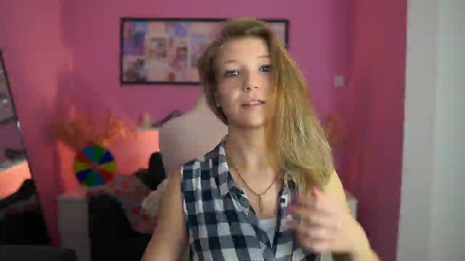 Gallery image thumbnail from Missicute's myfreecams stream on, 02/03/2026, 16:00 image 9 of 20