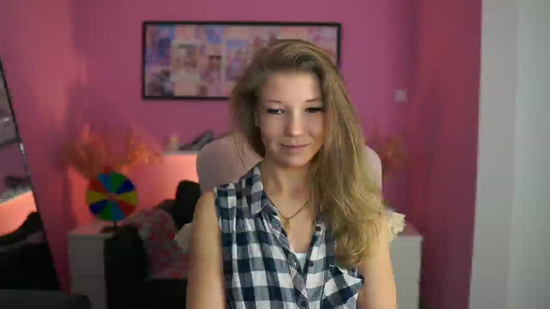 Gallery image thumbnail from Missicute's myfreecams stream on, 02/03/2026, 16:00 image 10 of 20