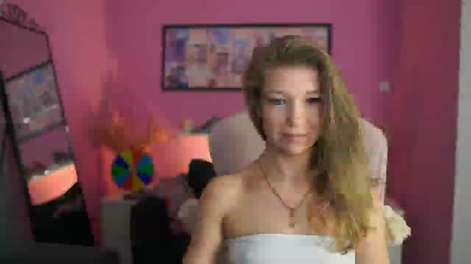 Gallery image thumbnail from Missicute's myfreecams stream on, 02/04/2026, 14:13 image 2 of 20