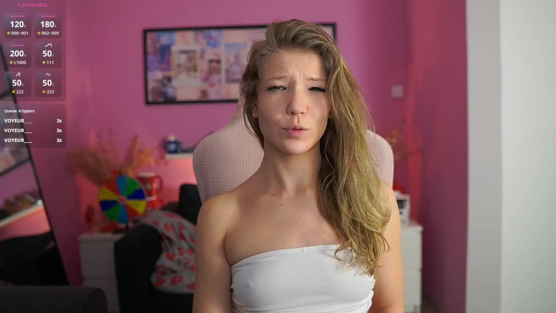 Gallery image thumbnail from Missicute's myfreecams stream on, 02/09/2026, 01:11 image 2 of 20