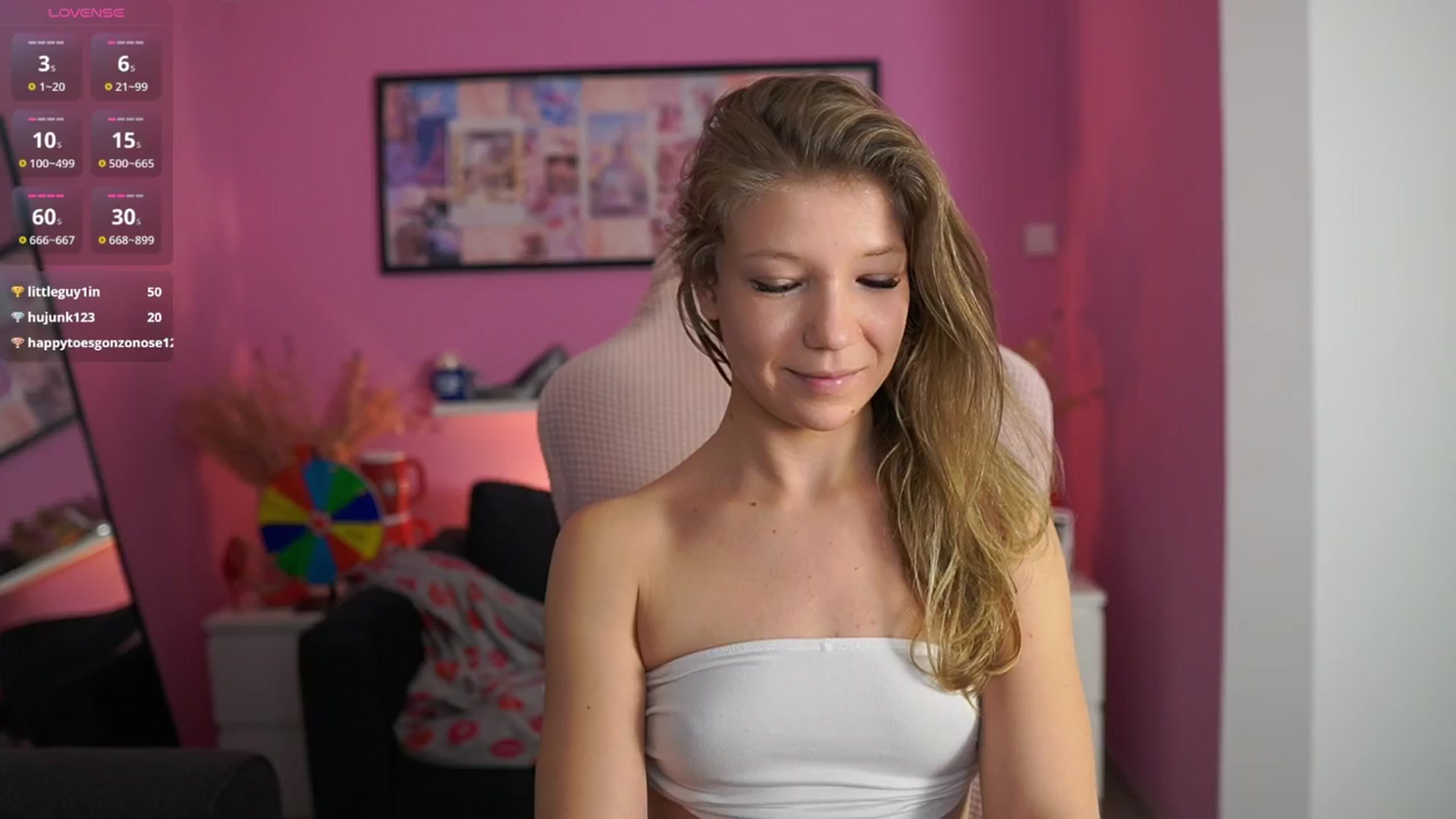 Gallery image thumbnail from Missicute's myfreecams stream on, 02/09/2026, 01:11 image 10 of 20