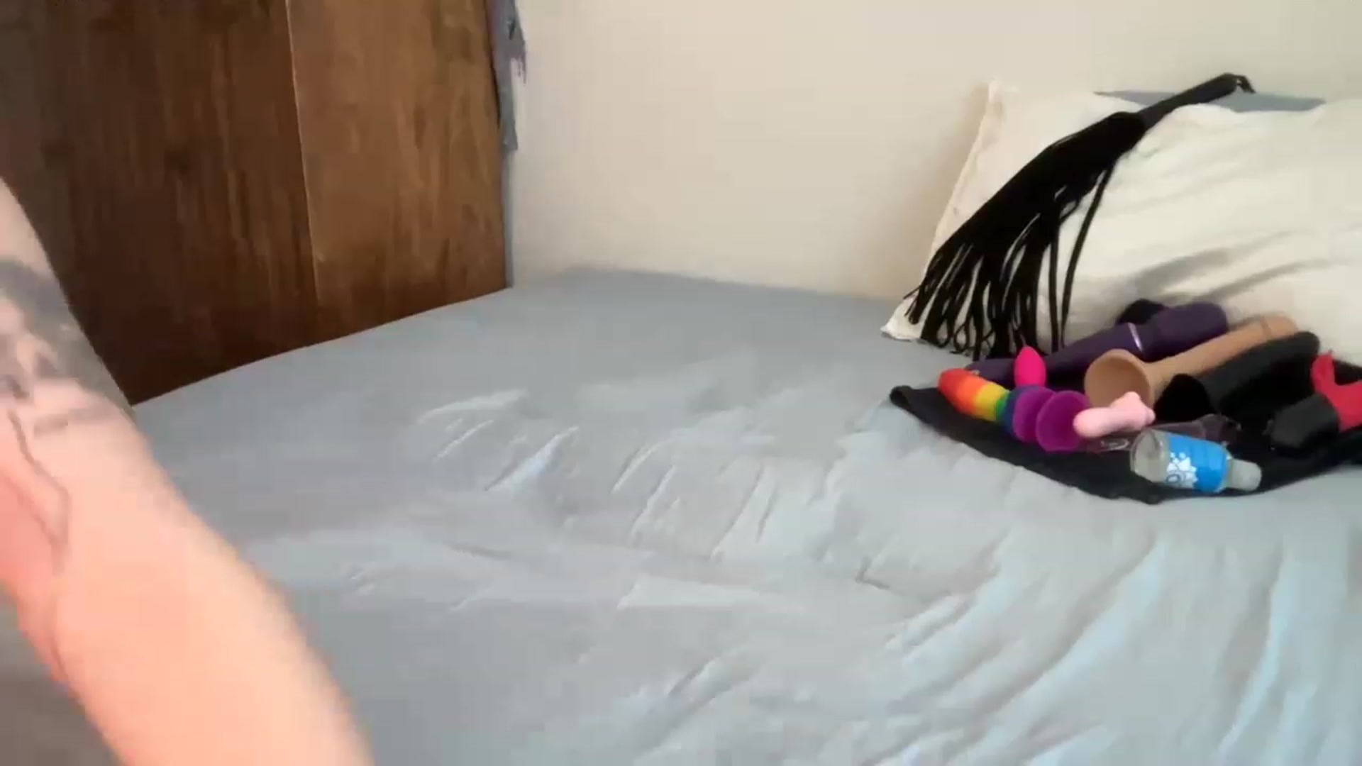 Gallery image thumbnail from Missinhermind's myfreecams stream on, 02/20/2023, 23:38 image 13 of 20