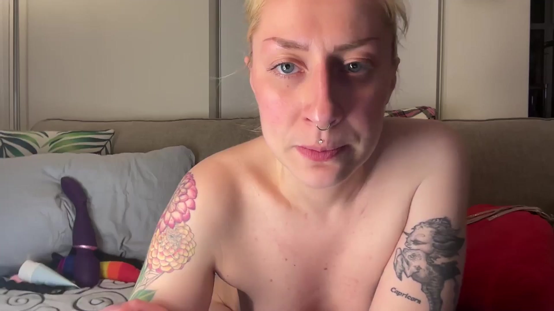 Gallery image thumbnail from Missinhermind's myfreecams stream on, 05/08/2024, 07:53 image 3 of 20