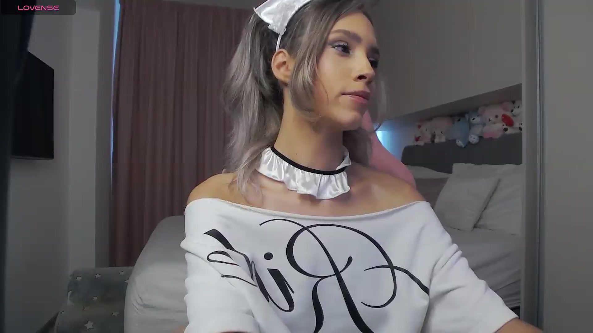 Gallery image thumbnail from Missionarydoll's myfreecams stream on, 06/20/2026, 14:32 image 6 of 20