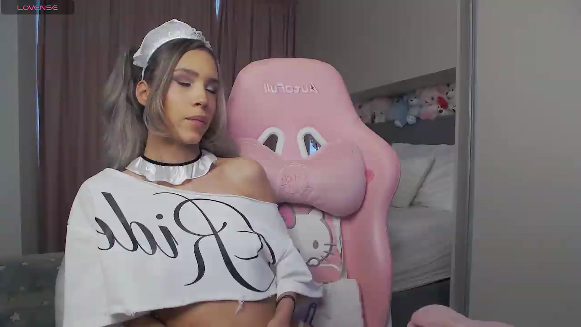 Gallery image thumbnail from Missionarydoll's myfreecams stream on, 06/20/2026, 14:50 image 2 of 20