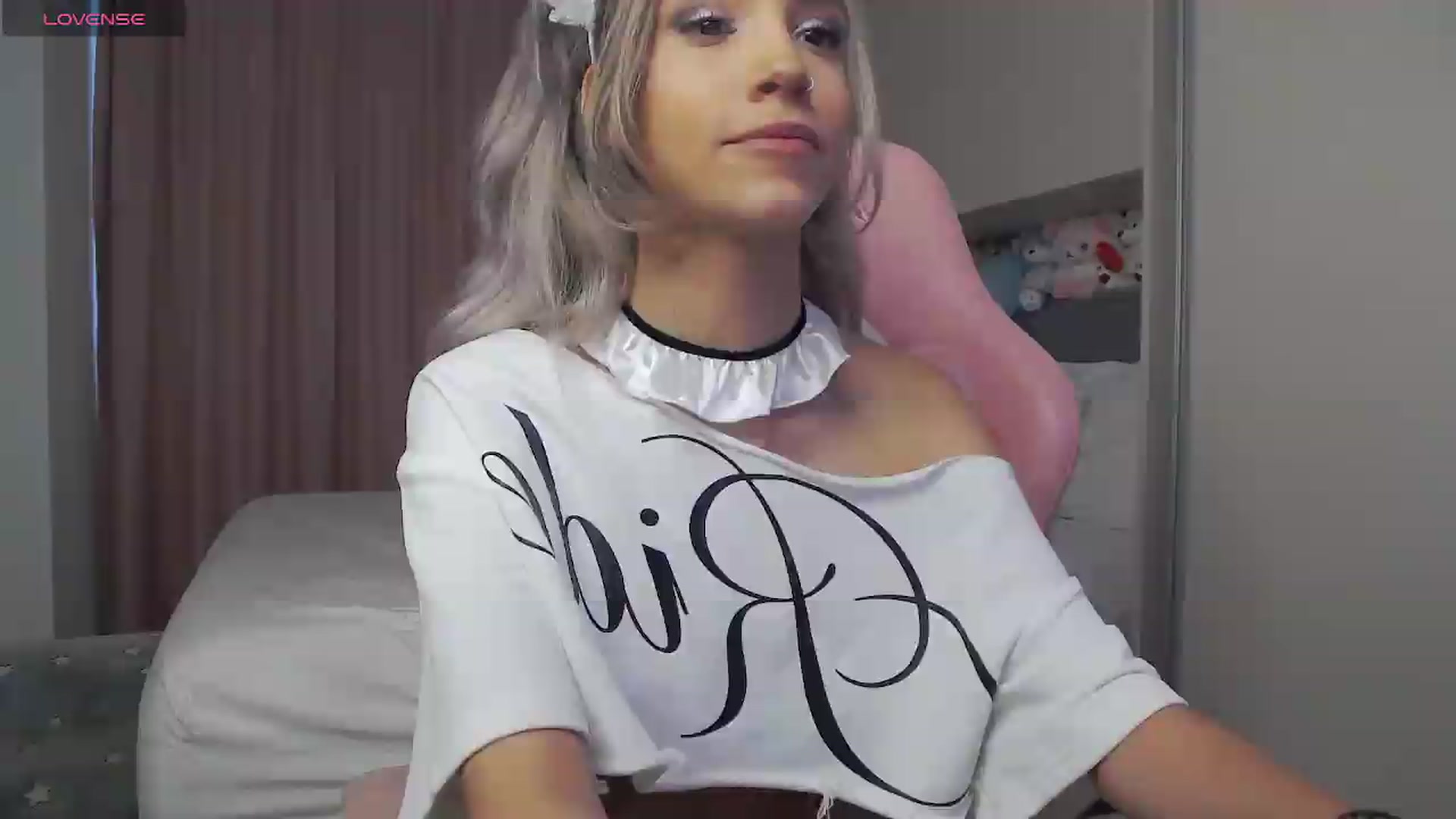 Gallery image thumbnail from Missionarydoll's myfreecams stream on, 06/20/2026, 14:50 image 1 of 20