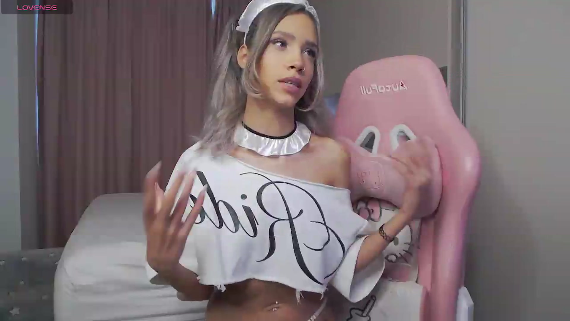 Gallery image thumbnail from Missionarydoll's myfreecams stream on, 06/20/2026, 14:50 image 12 of 20
