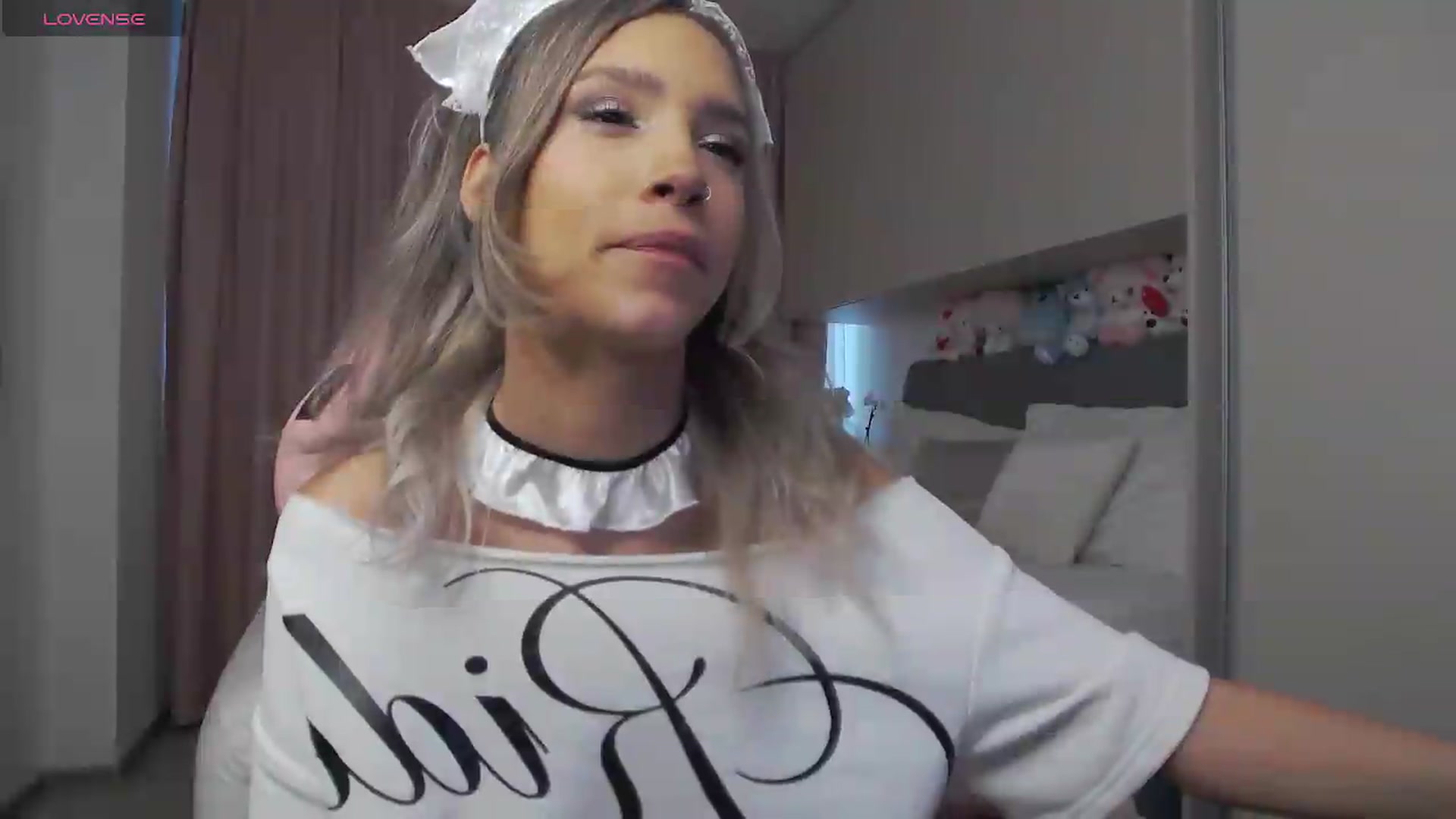 Gallery image thumbnail from Missionarydoll's myfreecams stream on, 06/20/2026, 16:49 image 17 of 20