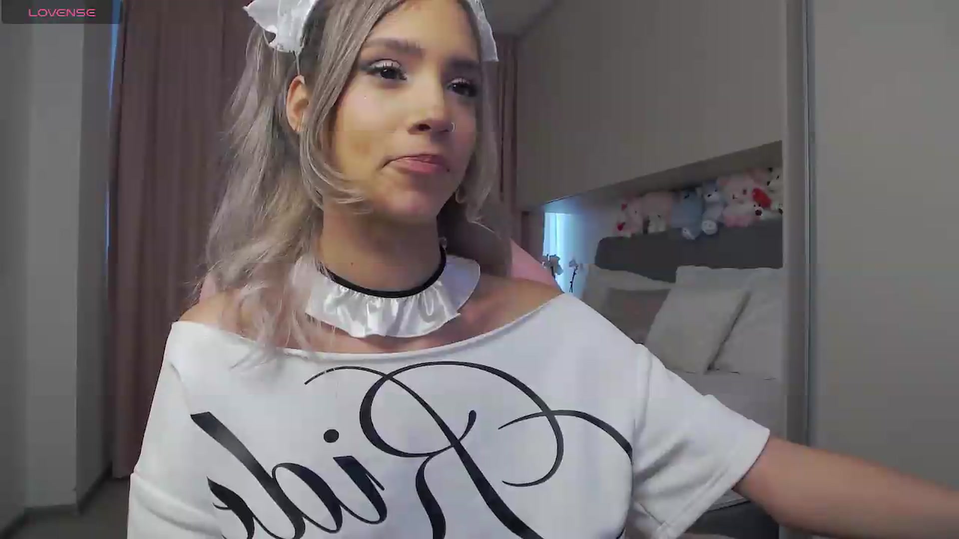 Gallery image thumbnail from Missionarydoll's myfreecams stream on, 06/20/2026, 16:49 image 6 of 20