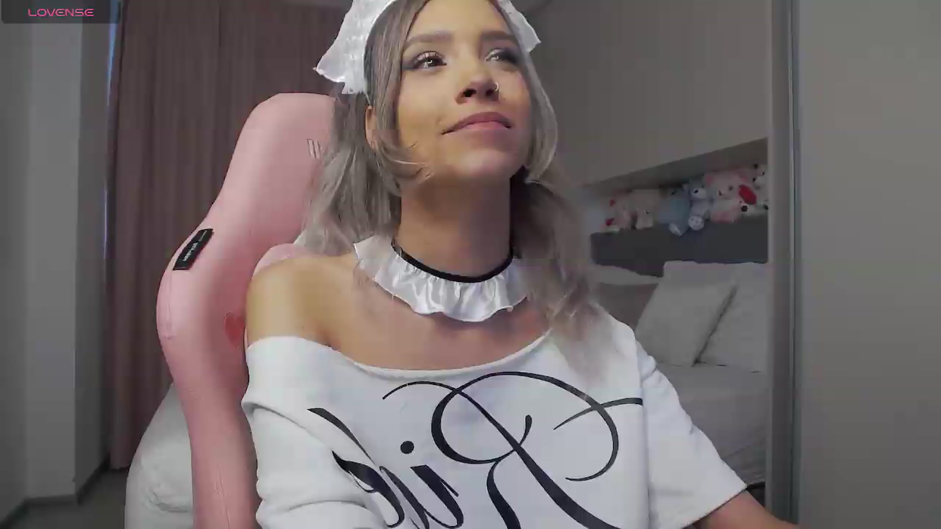Gallery image thumbnail from Missionarydoll's myfreecams stream on, 06/20/2026, 16:49 image 16 of 20