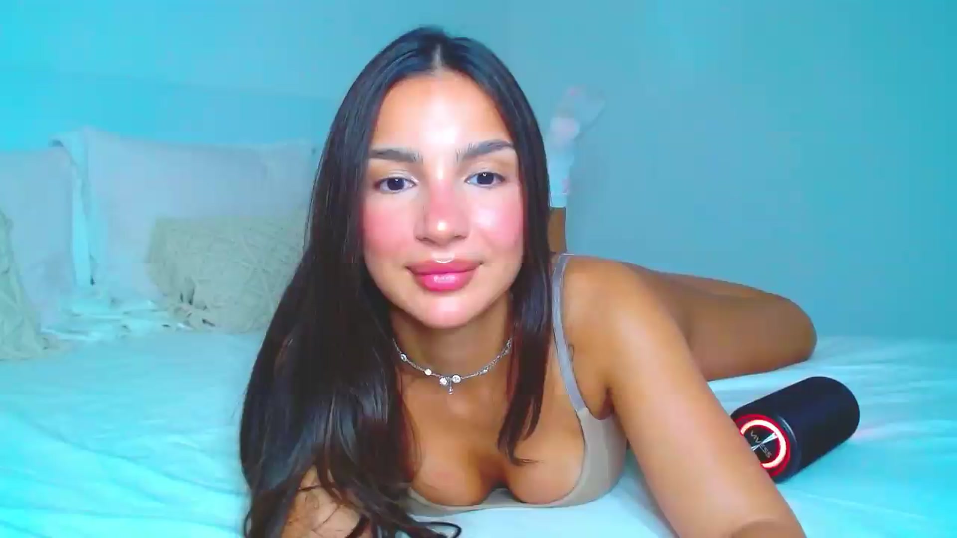 Gallery image thumbnail from Misskelly's myfreecams stream on, 08/02/2026, 18:14 image 15 of 20