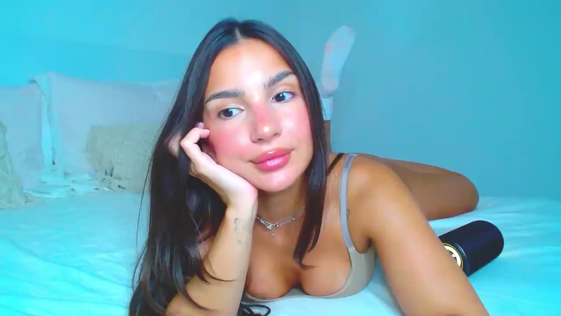 Gallery image thumbnail from Misskelly's myfreecams stream on, 08/02/2026, 18:14 image 16 of 20