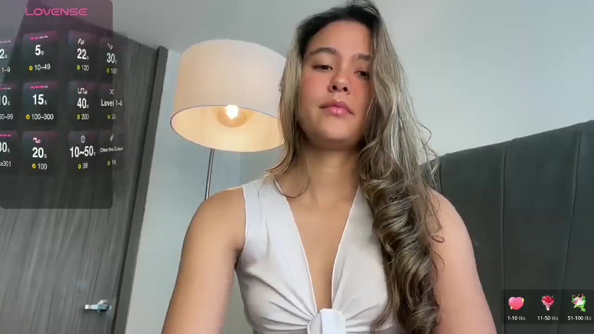 Gallery image thumbnail from Misslatin's myfreecams stream on, 05/13/2025, 18:22 image 10 of 20