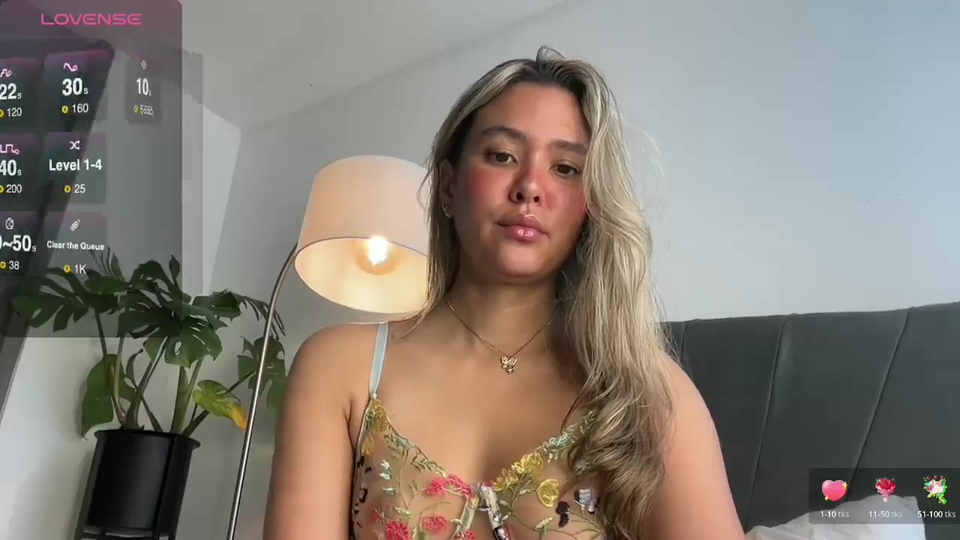 Gallery image thumbnail from Misslatin's myfreecams stream on, 07/16/2025, 21:04 image 6 of 20