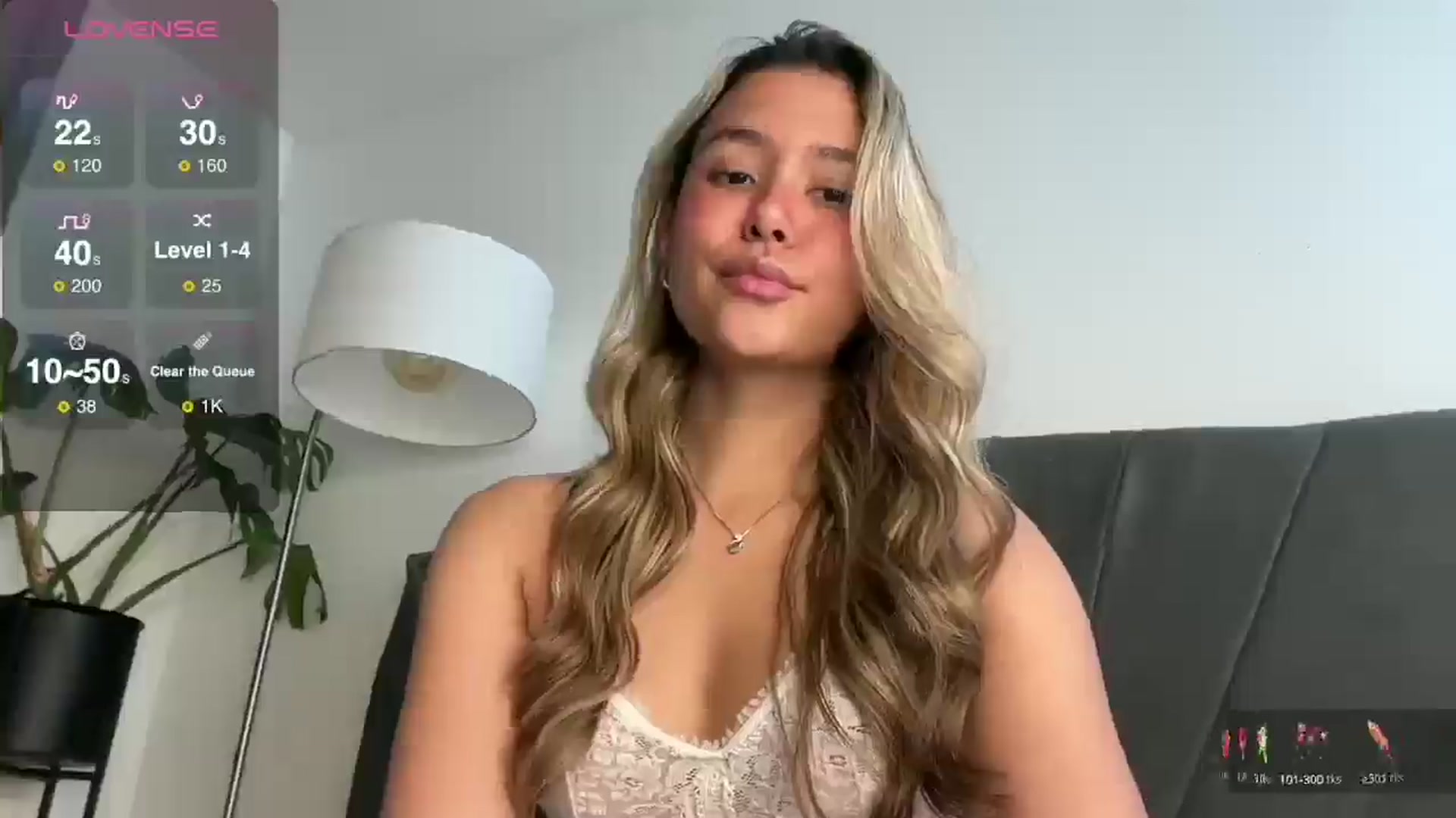 Gallery image thumbnail from Misslatin's myfreecams stream on, 08/28/2025, 19:03 image 12 of 20