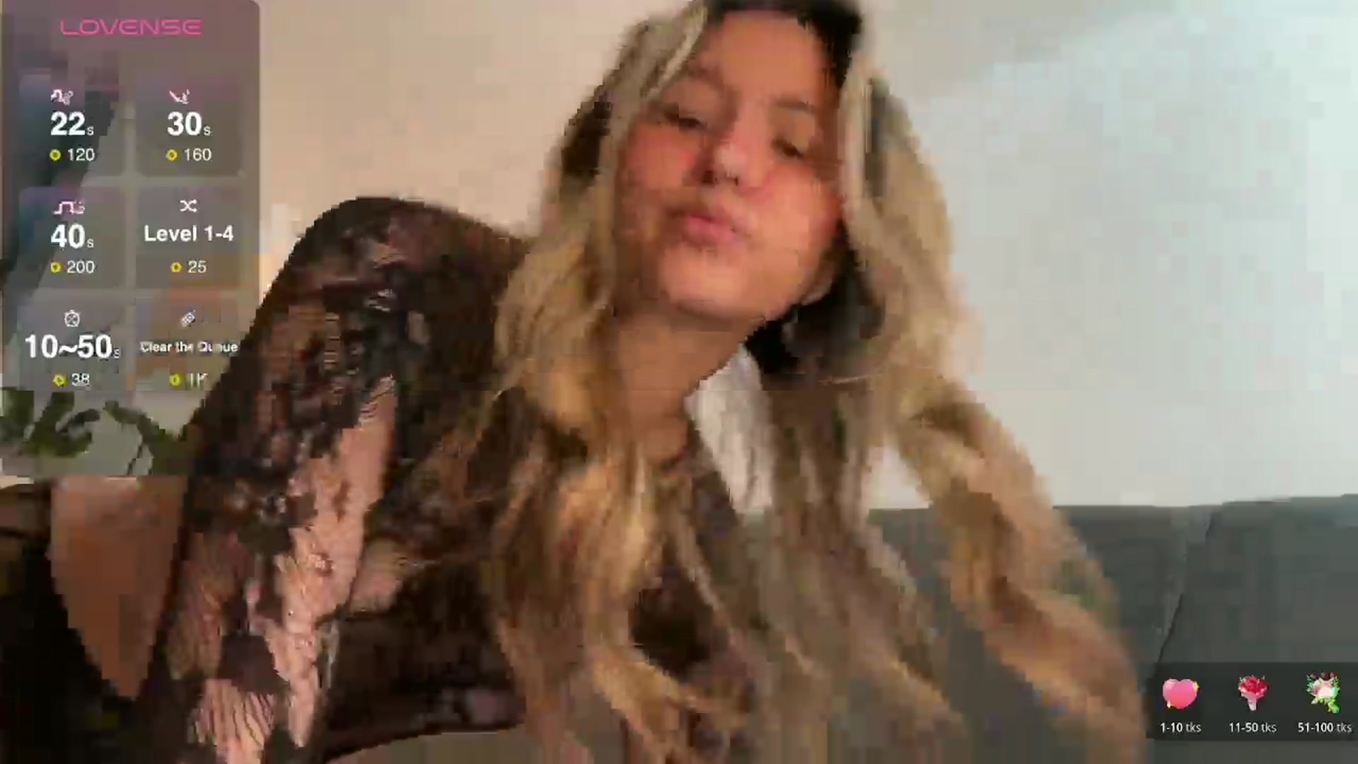 Gallery image thumbnail from Misslatin's myfreecams stream on, 10/29/2025, 18:23 image 7 of 20