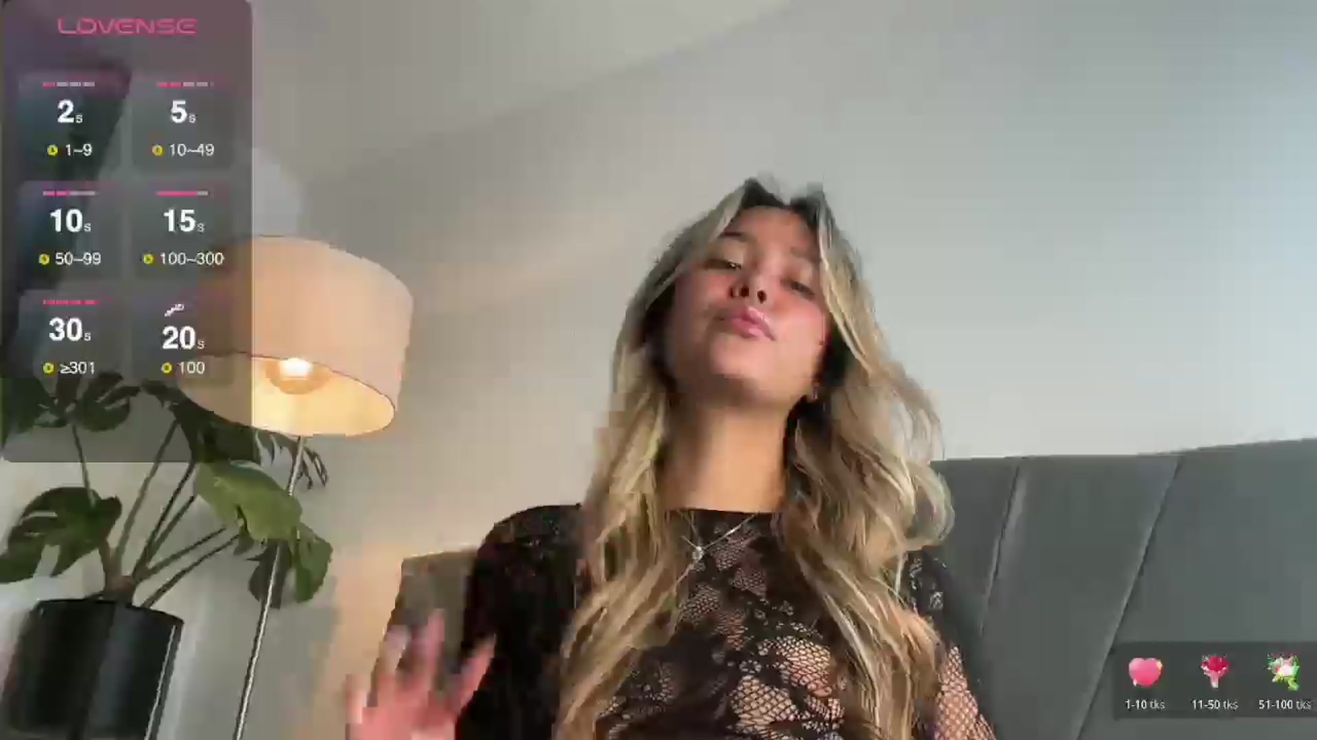 Gallery image thumbnail from Misslatin's myfreecams stream on, 11/13/2025, 18:18 image 11 of 20