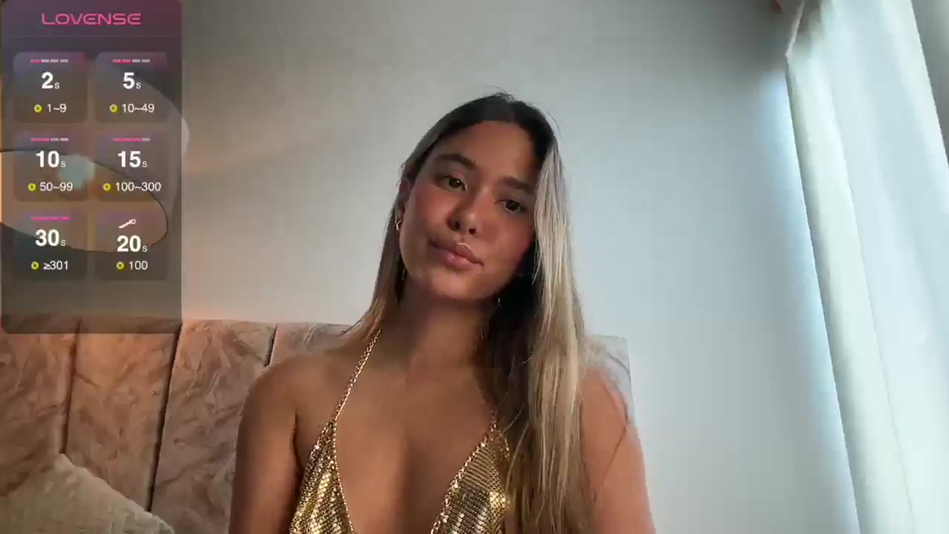 Gallery image thumbnail from Misslatin's myfreecams stream on, 12/07/2025, 18:56 image 17 of 20