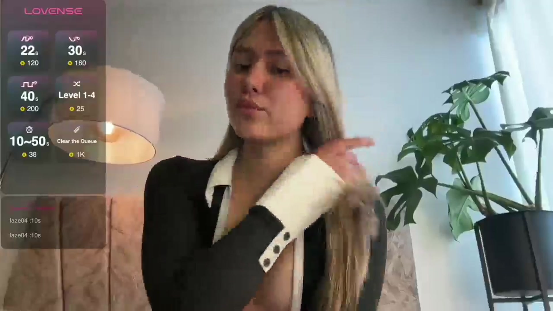 Gallery image thumbnail from Misslatin's myfreecams stream on, 12/24/2025, 18:07 image 13 of 20
