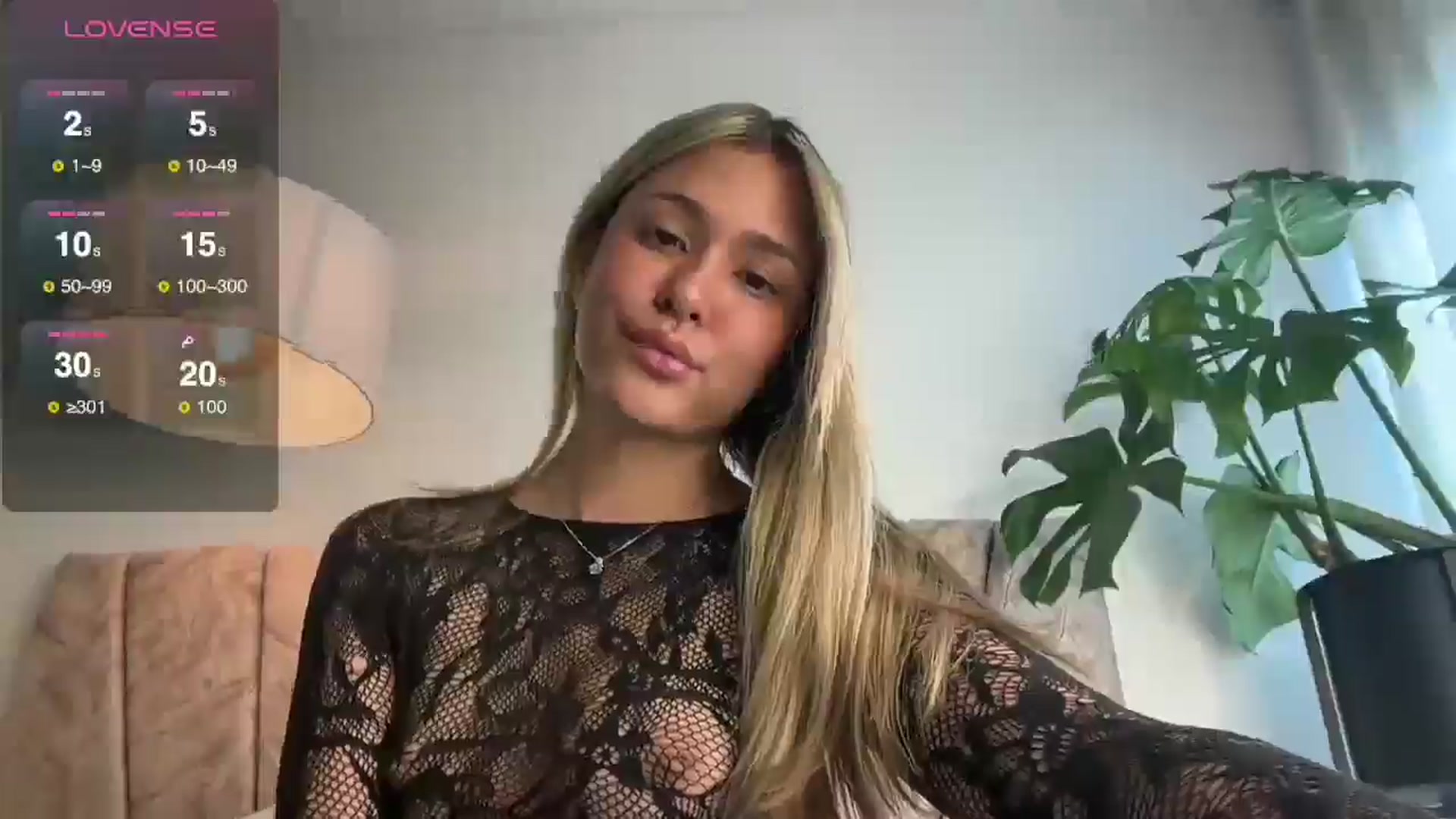 Gallery image thumbnail from Misslatin's myfreecams stream on, 12/30/2025, 18:26 image 3 of 20