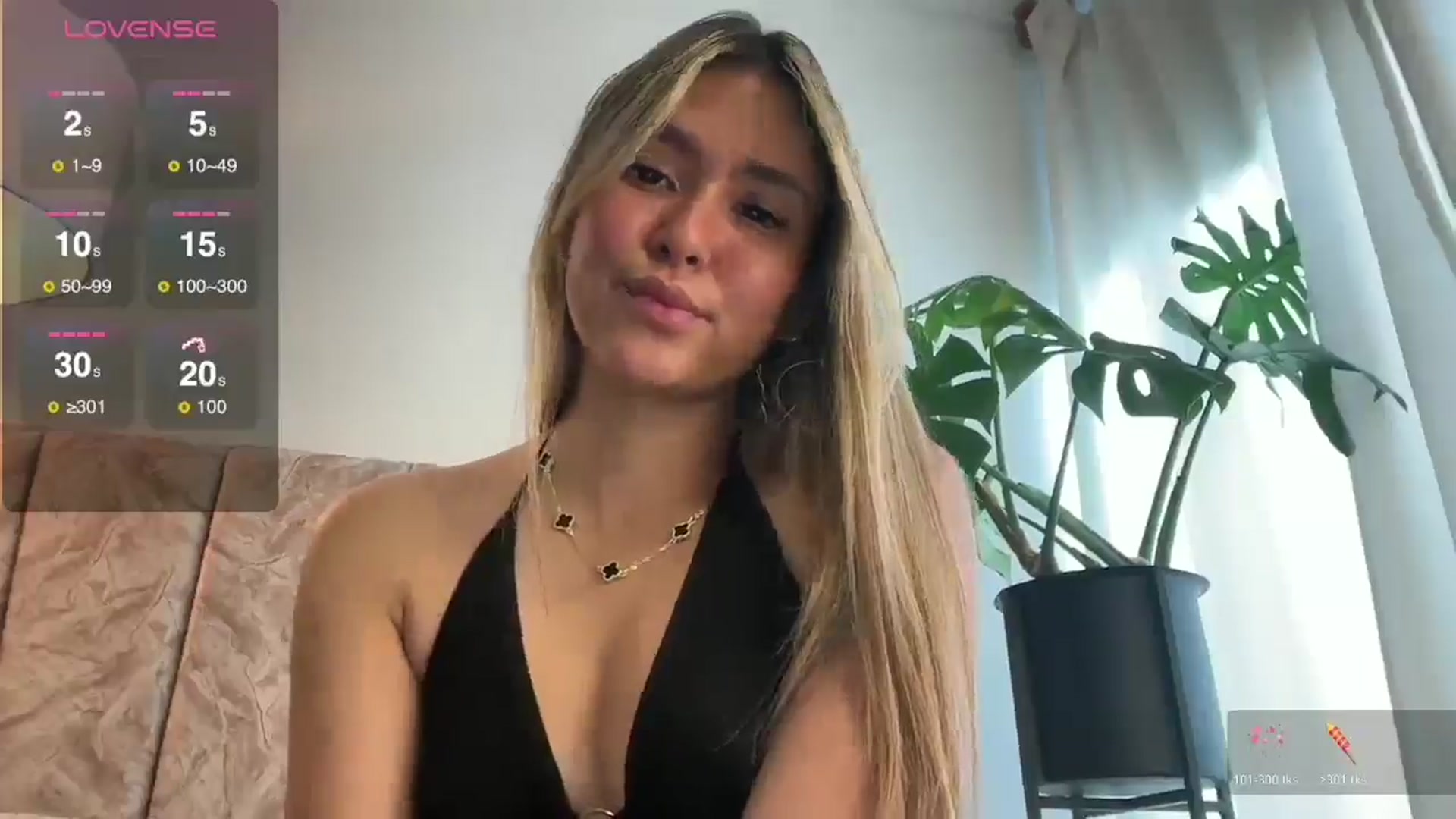 Gallery image thumbnail from Misslatin's myfreecams stream on, 01/29/2026, 18:52 image 8 of 20