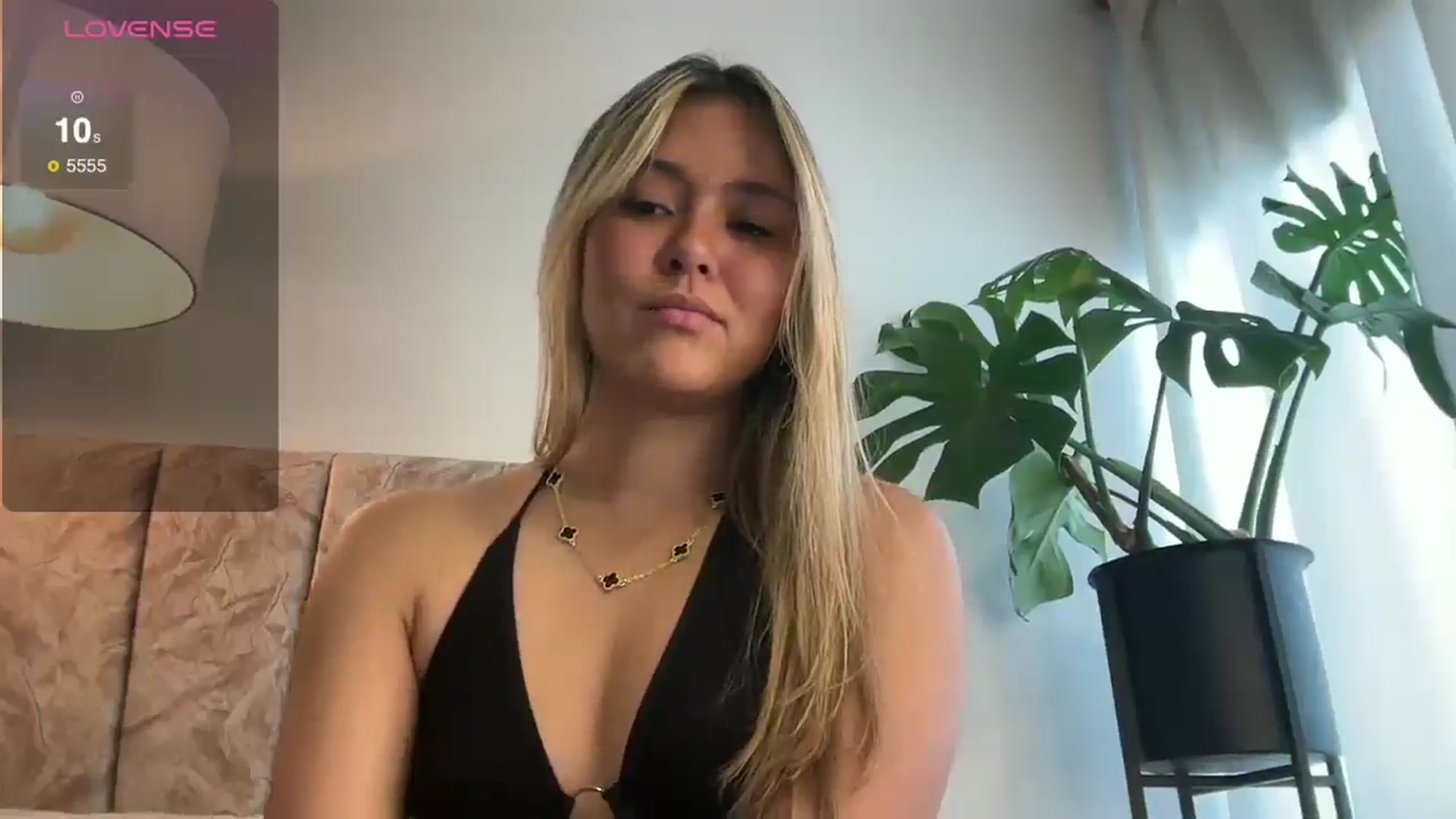 Gallery image thumbnail from Misslatin's myfreecams stream on, 01/29/2026, 18:52 image 18 of 20