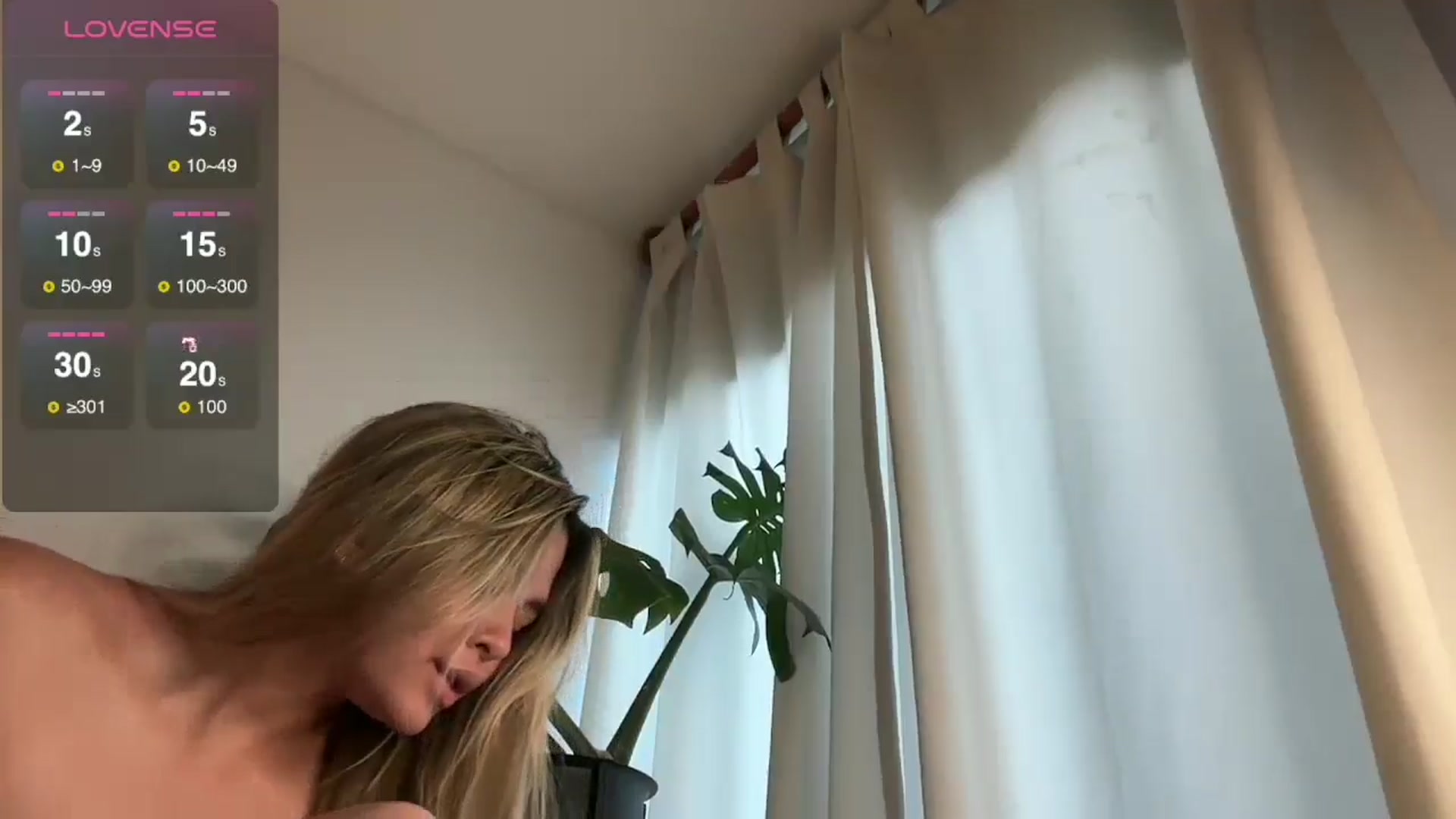 Gallery image thumbnail from Misslatin's myfreecams stream on, 02/01/2026, 19:33 image 12 of 20
