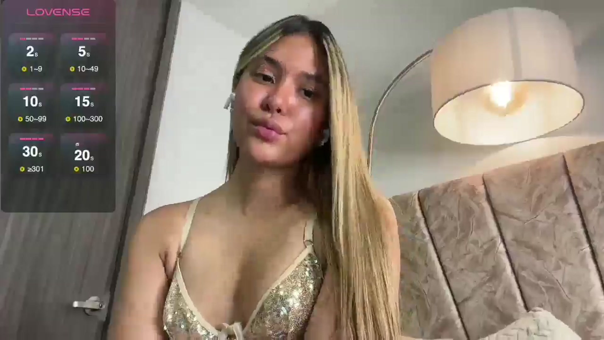 Gallery image thumbnail from Misslatin's myfreecams stream on, 02/25/2026, 18:46 image 3 of 20