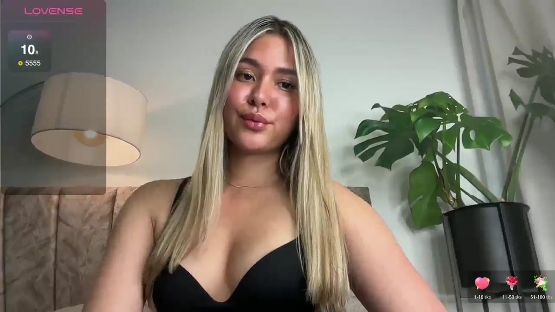 Gallery image thumbnail from Misslatin's myfreecams stream on, 03/16/2026, 18:46 image 8 of 20